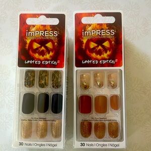 Set of 2 imPRESS limited edition Halloween nails.
